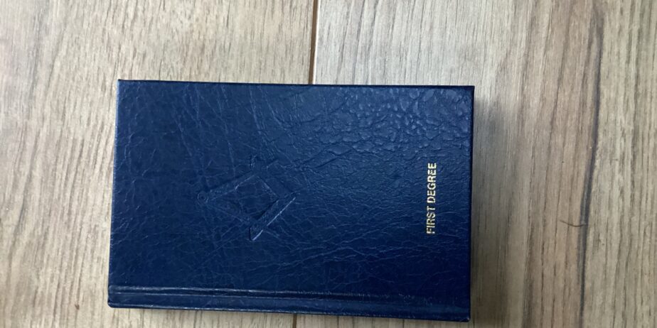 Blue Book 1st Degree – like new!