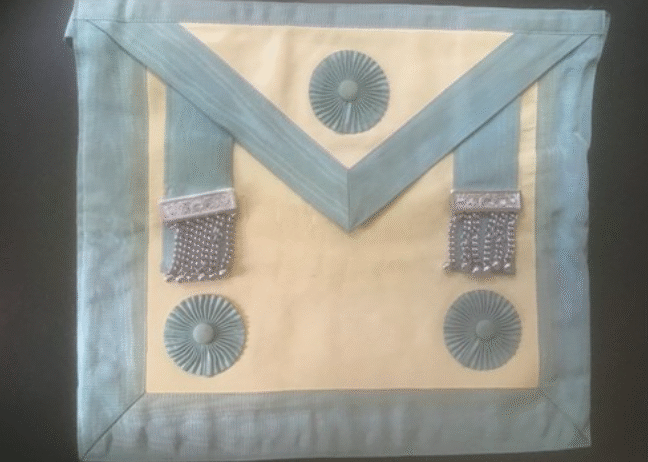 Used 3rd degree Master Mason apron